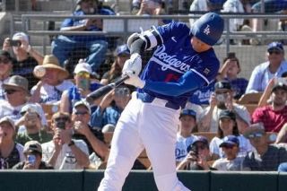 吉田が２安打３打点、大谷１安打　山本と佐々木はブルペン投球練習