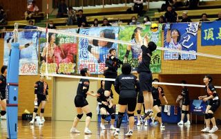 シーガルズ 世代交代、若手底上げ　高梁で短期キャンプ 公開練習