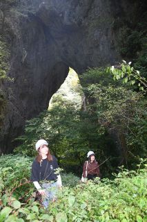 新見・羅生門 観光客相次ぐ　ＳＮＳ通じ全国から注目