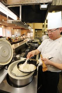 【岐路に立つコメ】第１部　高騰ショック②外食・中食　値上げや減量 客離れ懸念