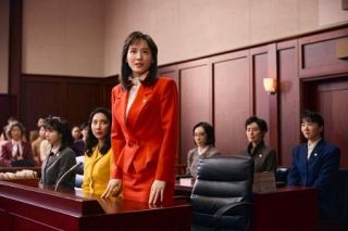 【シネマ】「ファーストボイス」　元気をくれる社会派娯楽作