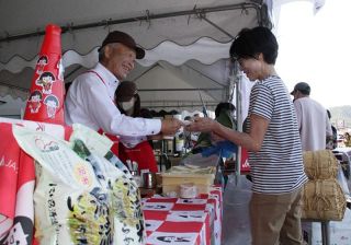【岐路に立つコメ】第３部悩めるＪＡ（下）問われる存在　営農と販促支援に活路