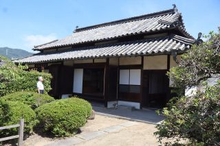 【ＮＥＷＳピックアップ】ＣＦで仁科博士生家改修計画 里庄町　寄付は目標額の３割 「協力強く求める」