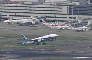 国内線苦戦、路線維持へ減便調整　航空各社、ビジネス客低迷で