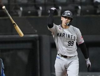 日２―４ロ（１日）　ロッテ、ソトが先制３ラン