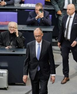 独、メルツ氏が新首相就任　異例の再投票、混乱浮き彫り