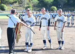 秋の岡山県高校野球を振り返って 倉敷商 高い総合力 玉島商 エース左腕奮闘 関西 勝負強く