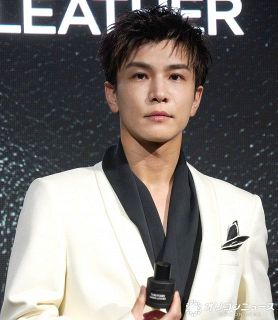 61歳・杉本哲太「デビュー前の貴重な1枚」 約45年前の“レアショット