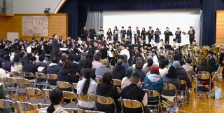 元気に響くハーモニー 玉野吹奏楽フェス　中高生と市民オケ共演