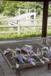 橋から転落時、被告が「押した」　有罪確定の受刑者証言、旭川地裁