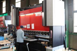 大型厚板金属の加工設備増強　竹久工業、トラック荷台など受注増へ