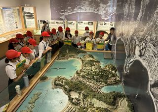 「差別なくして」入所者の思い受け学習継続　石井小児童が愛生園訪問