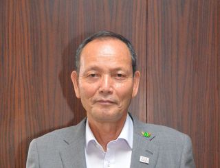 奈義町長選　奥氏が３選出馬表明