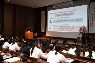「看護の心」再認識　岡山で県協会大会、活動報告や講演