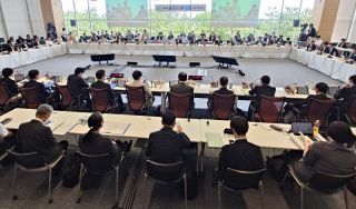 幼児教育・保育の完全無償化実現を　鳥取の全国知事会議閉幕