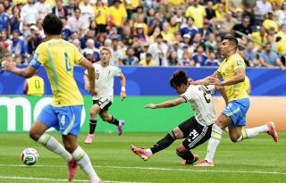佐野海舟（津山市出身）のゴールで先制も日本、ブラジルに逆転負け　サッカーＷ杯 １―２、１６強届かず