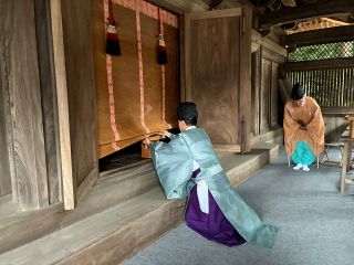 吉備中央・吉川八幡宮「当番祭」始まる　男児２人〝神様〟に