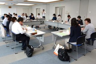 就学前教育 保育施設の適正規模は　井原 「あり方検討委」第３回会議