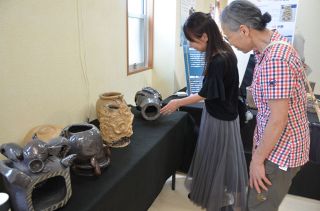 下津井のタコつぼ縄漁をアートに　倉敷芸科大生 陶芸や映像作品