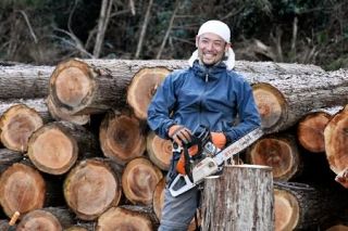 被災木材でログハウスを　輪島医師、５年で１００棟