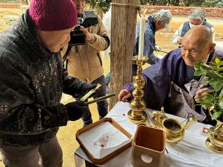 吉備中央・吉川本地堂「粥管祭り」　作況占い「今年は豊作期待」