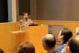 戦中の生活 正しい描写目指した　「この世界の片隅に」片渕監督講演
