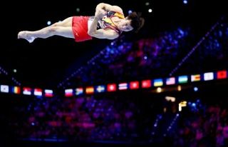 男子床運動で土井陵輔は４位　世界体操、種目別決勝