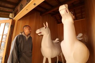 岡山・西大寺観音院の神馬木像 修復　会陽に合わせて２１日から公開
