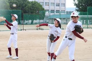 【夏に輝く 高校野球岡山大会】（３）結束 操山　単独出場 ２人の３年生が導く