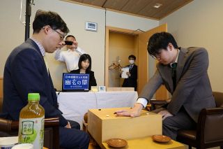 【速報】碁聖戦第５局始まる　岡山出身佐田 初タイトルなるか