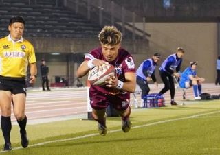 山田章仁、通算トライで最多タイ　１０９、小野沢宏時に並ぶ