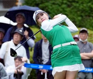 安田祐香が１９アンダー首位独走、桑木志帆は２アンダーで５０位　女子ゴルフ・ＮＥＣ軽井沢