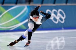 倉坪克拓「メダル獲得を目指す」　スピードスケート会場で練習