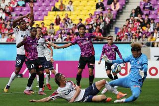 ファジアーノは３連敗 京都に１ー５で敗れる Ｊ１特別大会