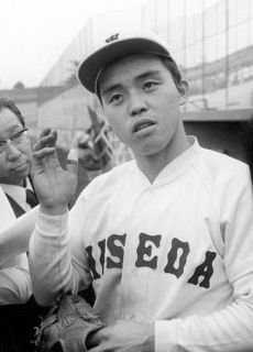 猛練習で「１３キロやせた」、早大生だった岡田彰布・前阪神監督にとっての東京六大学野球　「早慶戦の１週間前から神宮の周りは徹夜で超満員」打率と打点はいまだに歴代記録