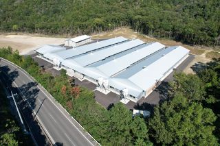 瀬戸内市に「邑久種鶏場」新設 自家生産能力約１・７割高める　１日に本格稼働 需要に対応 福田種鶏場