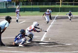 和気が初優勝　平松政次旗学童軟式野球　決勝で高志（徳島）を３―０で下す