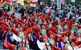 おかやま桃太郎まつりフィナーレ　うらじゃ最高潮 ３３００人躍動