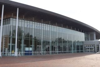 県体育館 ネーミングライツを募集　年５００万円超 １０月から新愛称