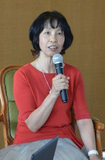抑圧された世界に希望を　あさのあつこさん「ＮＯ．６」続編を語る