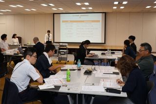 カスハラ対策義務化で研修会　山陽新聞社とみらいエールが初企画