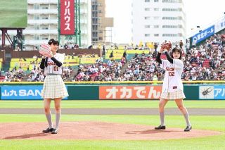 Sora専用ホワイトレザー ブーツ ゴールドヒール　桐谷美玲さん着用 桐谷美玲、雨の日のおしゃれを説明 “レインブーツ”に森圭介アナ驚き