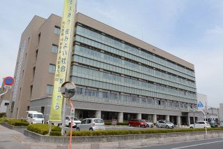 井原市４月１日付人事異動　総数１５７人、中堅・若手職員育成へ積極配置転換