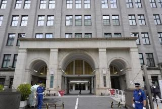 【独自】各省庁予算要求初の１３０兆円超　２７年度、上限設けず異例の膨張