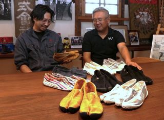 【ヒットの舞台裏】丸五「たびりら」　独特のフォルムで履きやすく