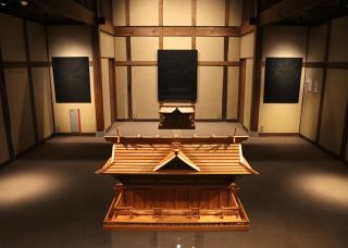 写真家・杉浦慶侘（津山）が真庭で個展　自然への「畏れ」呼び覚ます