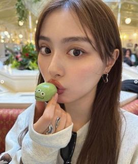 内田理央、「私にDisneyの楽しさを教えてくれた師匠」とTDLでの2ショット公開