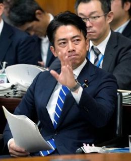 備蓄米、広く地域に提供　小泉農相、野党党首と論戦