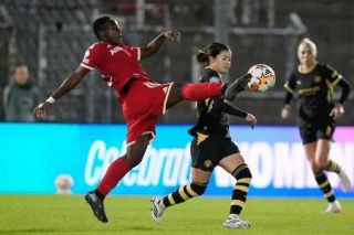 サッカー女子欧州ＣＬ開幕　長谷川、谷川らフル出場