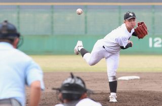 笠岡商５６年ぶりの秋春連続８強 興譲館を１０ー０で下す 春の岡山県高校野球２回戦